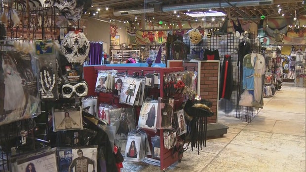 IS HALLOWEEN CANCELED 10 PKG.transfer_frame_37