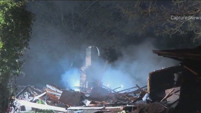 PorterIndianaHouseExplosion.jpg 