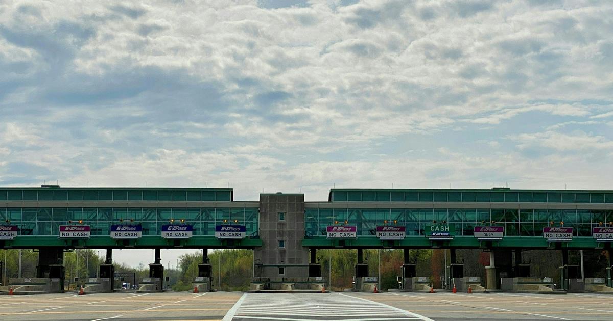 New Jersey Turnpike Authority Raising Tolls In 2022 CBS New York   GettyImages 1209895923 