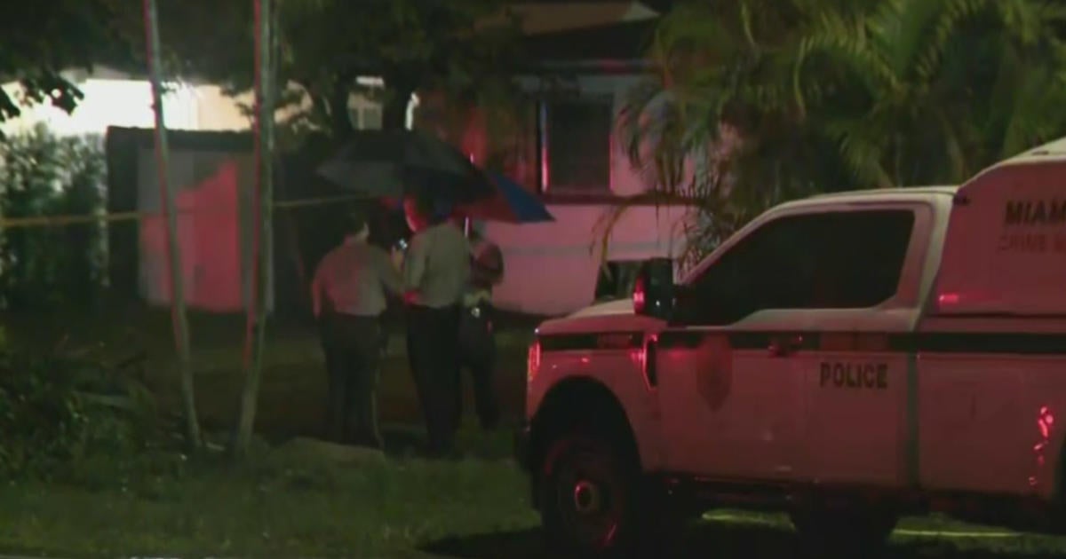 Police Investigating SW MiamiDade Homicide After Finding Body In