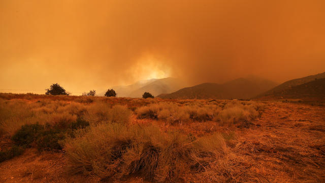 Bobcat Fire Jumps Highway And Spreads Into Juniper Hills Area 