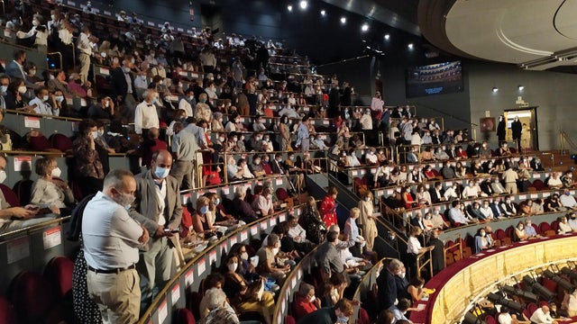 Verdi's 'Masked Ball' in Madrid cancelled after jeers over distancing 