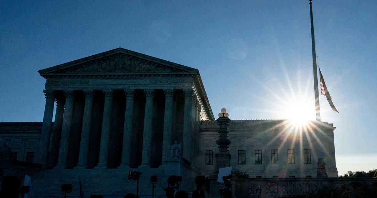 Landmark US Supreme Court Decisions Since 1789 - CBS Texas