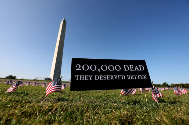 200,000 American Flags Installed On National Mall To Memorialize 200,000 COVID-19 Deaths 