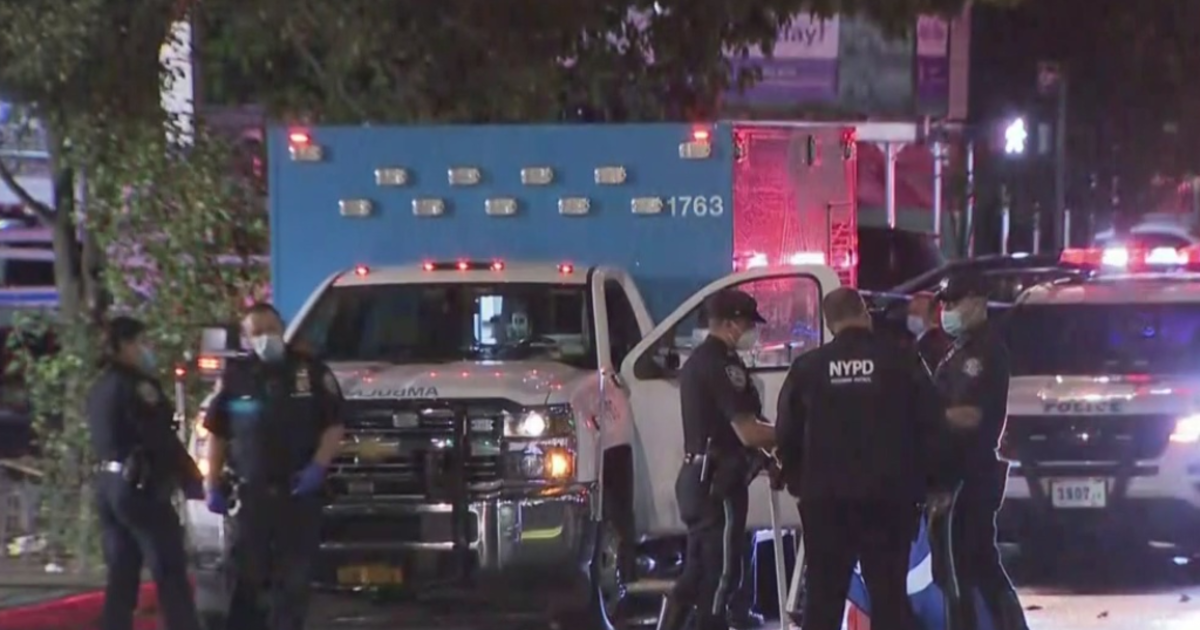 Police: Man Killed By Hit-And-Run Driver In Harlem - CBS New York