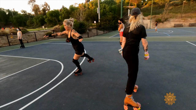 roller-skating-a1920-555727-640x360.jpg 