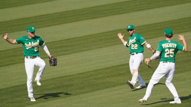 athletics_white_sox_playoffs_1277639420.jpg 