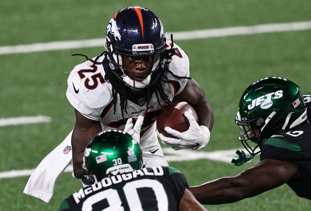 Denver Broncos v New York Jets 
