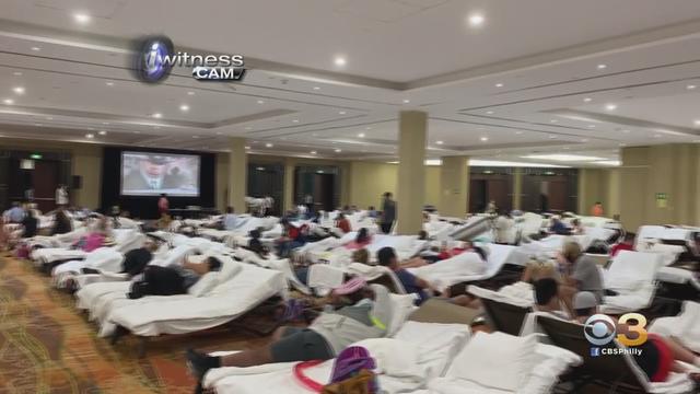 mexico-hotel-hurricane-delta.jpg 