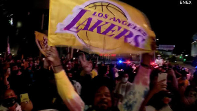 lakers-564603-640x360.jpg 