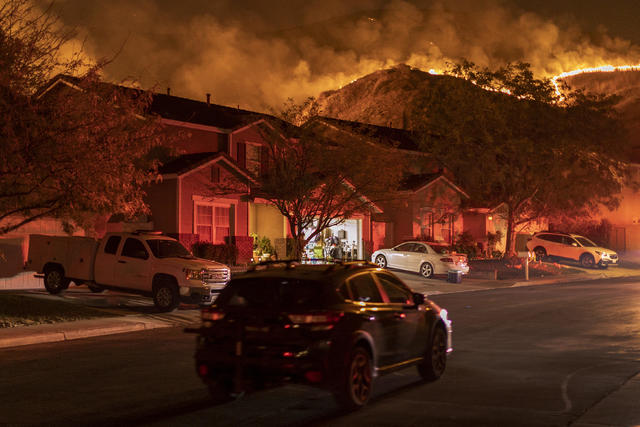 Eerie scene for Giants game as wildfire smoke engulfs Oracle Park