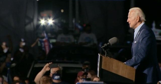 Trump, Biden hold rallies in battleground Florida during final days of ...