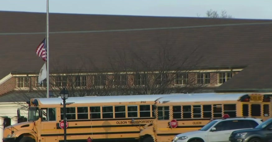 Teachers Want To Move To Remote Learning In Lake Forest As COVID19 Surges, But High School