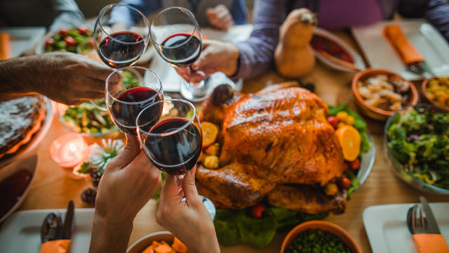 Cheers to this great Thanksgiving dinner! 