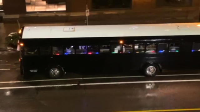 Party-Bus-In-Downtown-Minneapolis-During-COVID-Restrictions.jpg 
