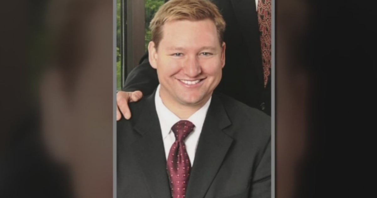 California man who tried to evade FBI with underwater scooter pleads guilty to $35 million Ponzi scheme