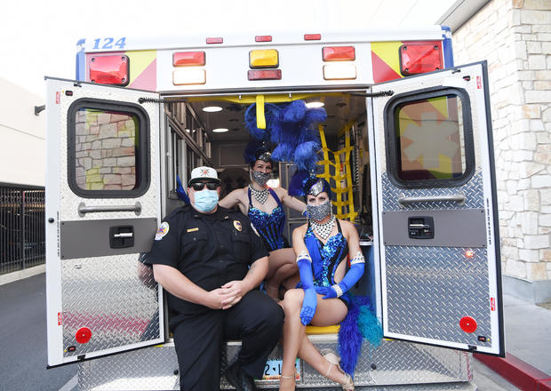 Southern Nevada's Healthcare Community Teams Up With Only-In-Las Vegas Pop Up Parades & Performances To Support #MaskUpNV PSA Campaign 