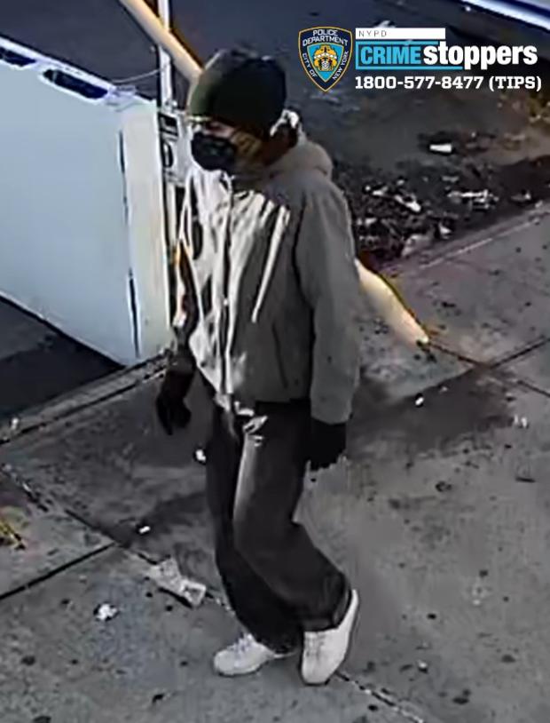 Queens Knifepoint Robbery 