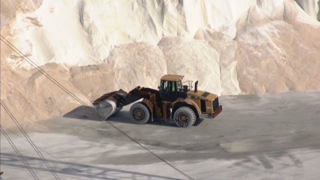 Salt-Truck-2.jpg 
