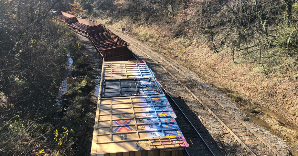 Crews Work To Cleanup After CSX Train Derails In Baltimore - CBS Baltimore