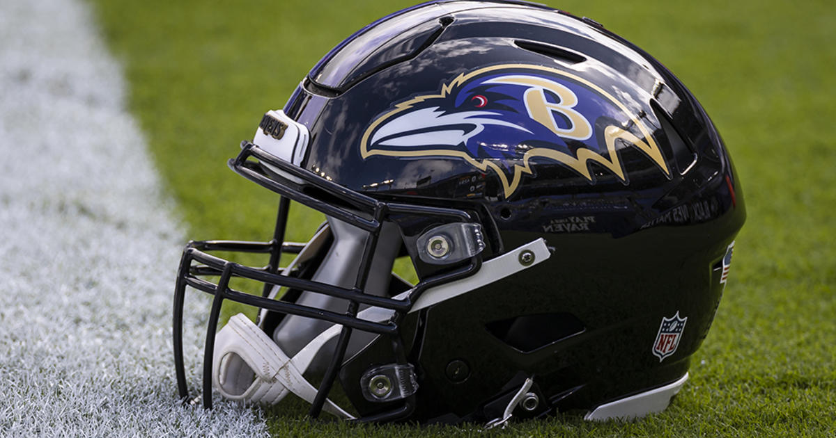 Ravens-Steelers Thanksgiving game postponed; Baltimore staffer