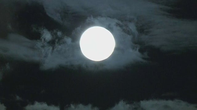 frost-moon.jpg 