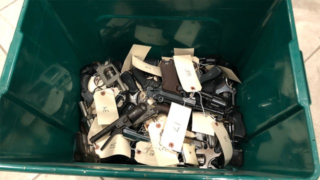 wilkinsburg-gun-buy-back.jpg 