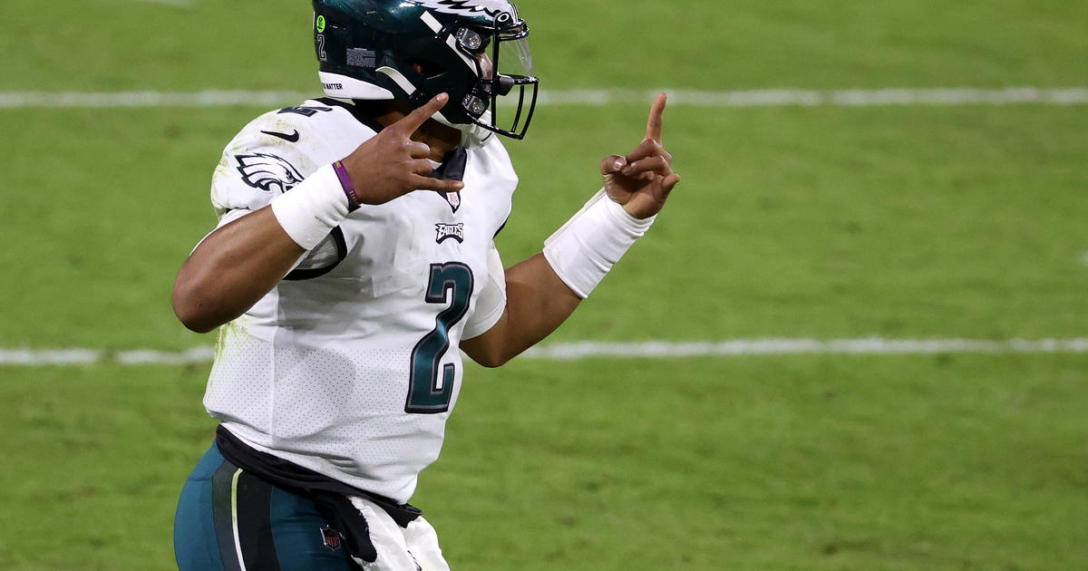 Philadelphia Eagles behind Jalen Hurts upset New Orleans Saints