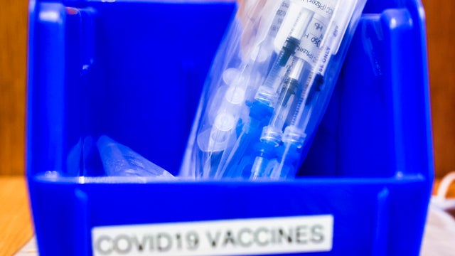 covid-vaccine-28.jpg 
