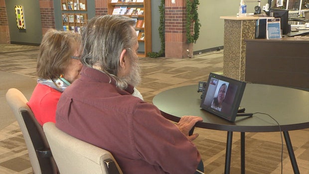 IPADS FOR SENIORS 5PKG.transfer_frame_2271 