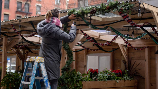 Holiday Season Begins Across New York City Area 