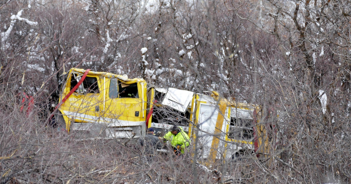 4 Firefighters Hurt After Fire Engine Rolls Down Embankment - CBS Colorado