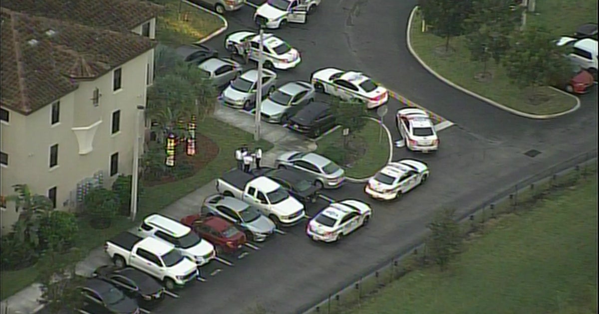 Fight Led To Deadly Shooting Inside MiamiDade Apartment CBS Miami