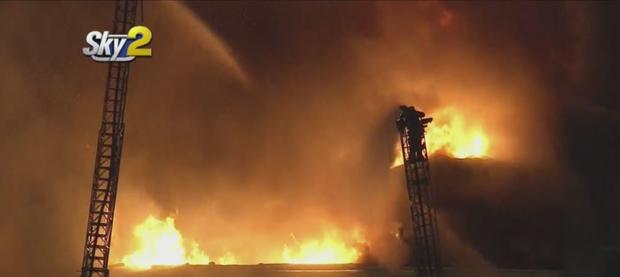 Power Out For Hundreds After Fire Destroys 2 Commercial Buildings In North Hollywood 