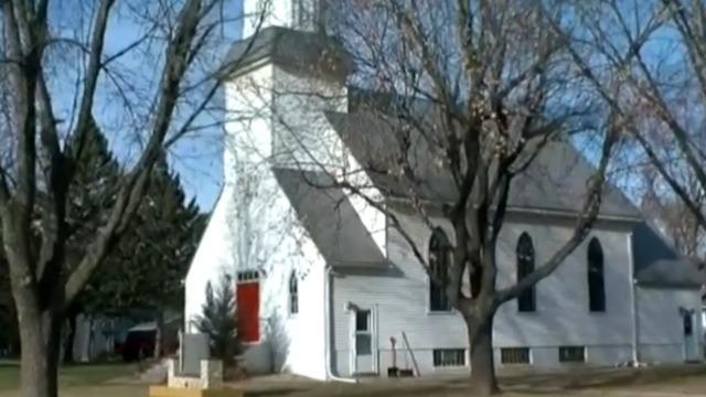 cbsn-fusion-minnesota-community-fights-against-incoming-church-identified-as-a-hate-group-thumbnail-614333-640x360.jpg 