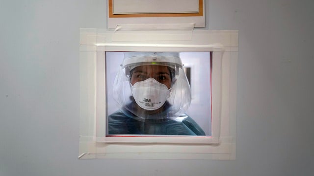 Virus Outbreak-US Surge 