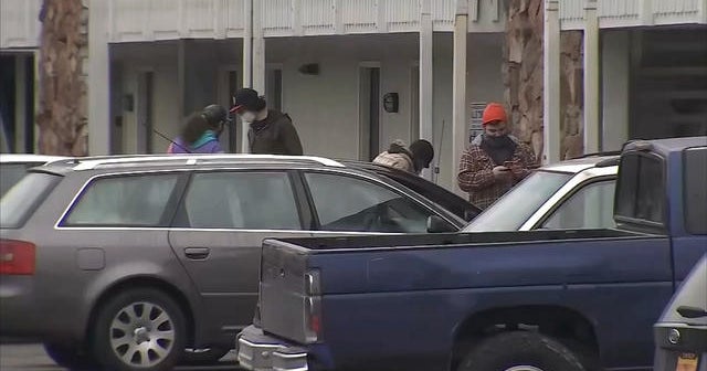 Motel standoff ends in eviction for homeless activists - CBS News