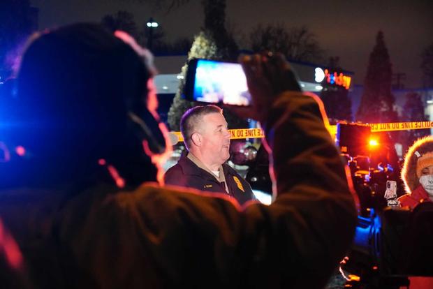 Minneapolis Police Kill Man At Gas Station 
