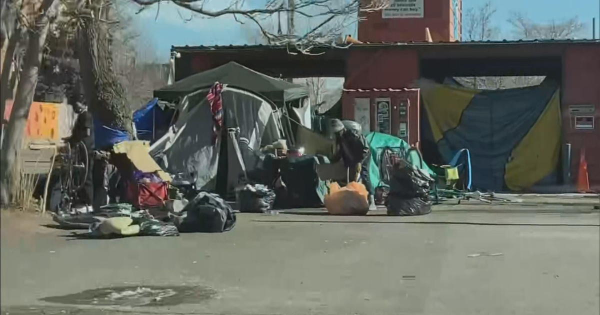 Denver's Capitol Hill Neighborhood Residents Upset Homeless Camps ...