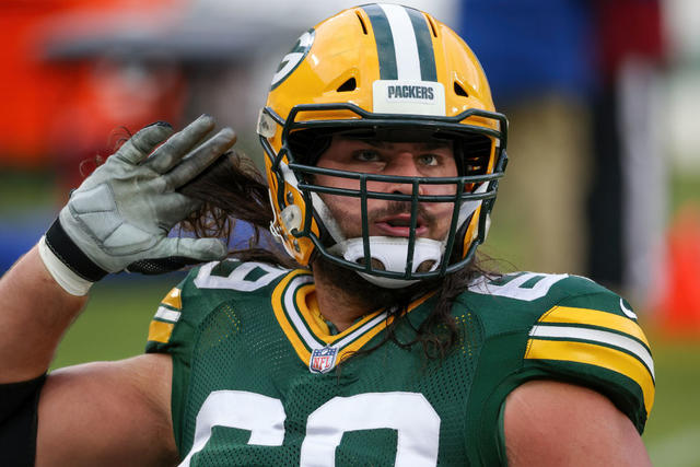 Packers place offensive tackle Bakhtiari on injured reserve as he continues  to deal with knee issue