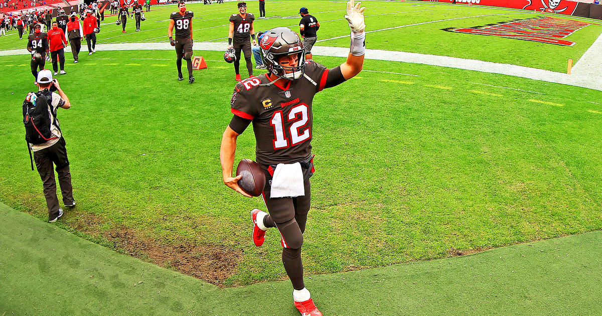 Tom Brady's Tampa Bay Bucs jersey officially hits the market 