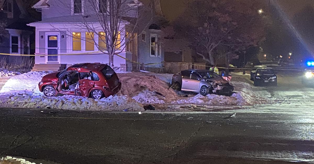 Driver killed, passenger injured in St. Paul crash