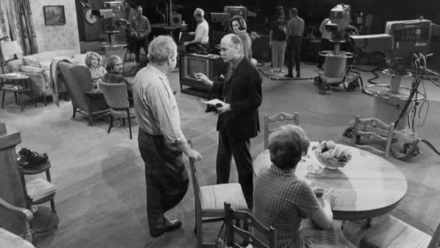 on-the-set-of-all-in-the-family-620.jpg 