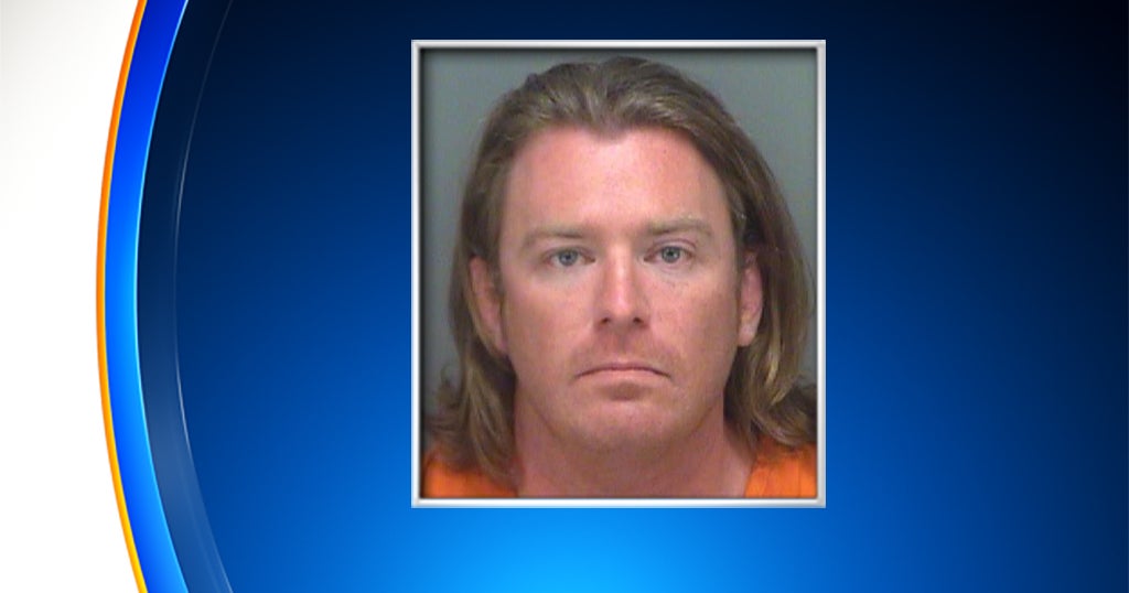 Adam Johnson, Florida Man Seen Carrying Nancy Pelosi's Podium During U ...