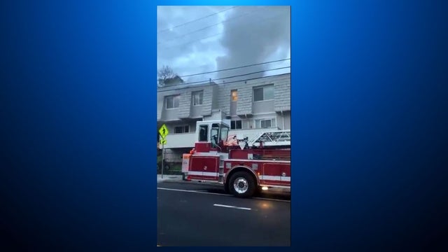Oakland-apartment-fire-1.jpg 