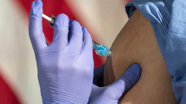 covid-19-vaccinations-1.jpg 