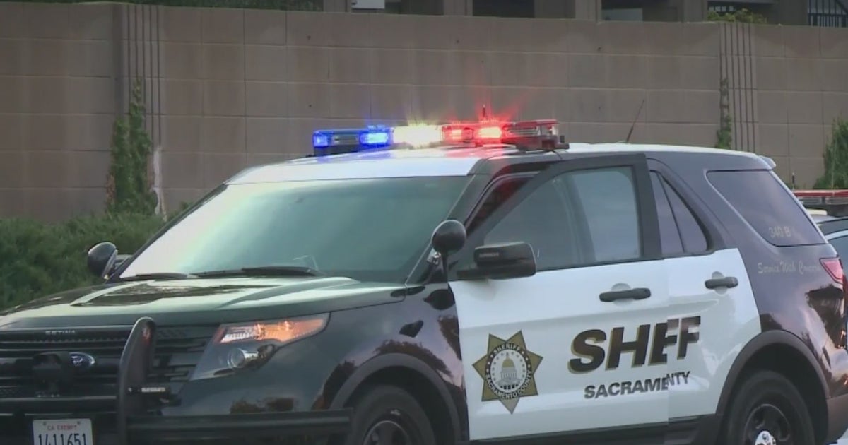 2 hurt in south Sacramento shooting on 4th of July