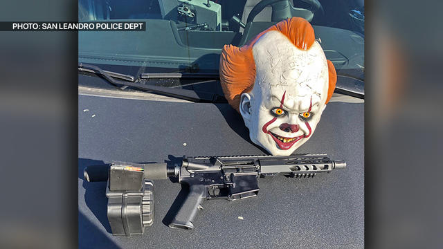 clown-rifle-sanleandropd.jpg 