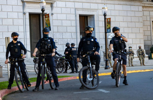 Security tightened around Capitol in Sacramento,CA. 
