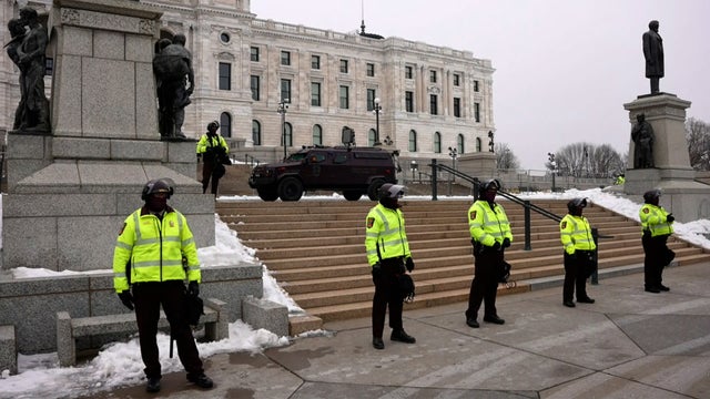 mn-capitol-security.jpg 